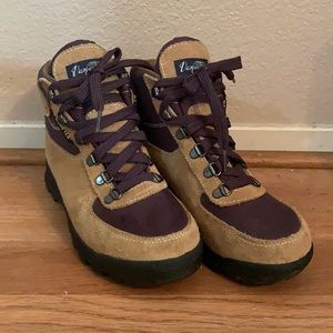 Vasque Skywalk Boots - Women’s Size 8